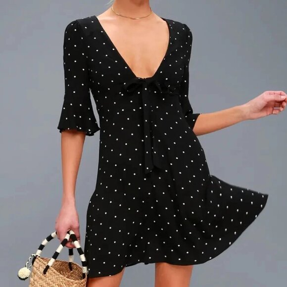 Free People Black White V Neck All Yours Polka Dot Front Tie Dress Size 4 - Picture 2 of 11